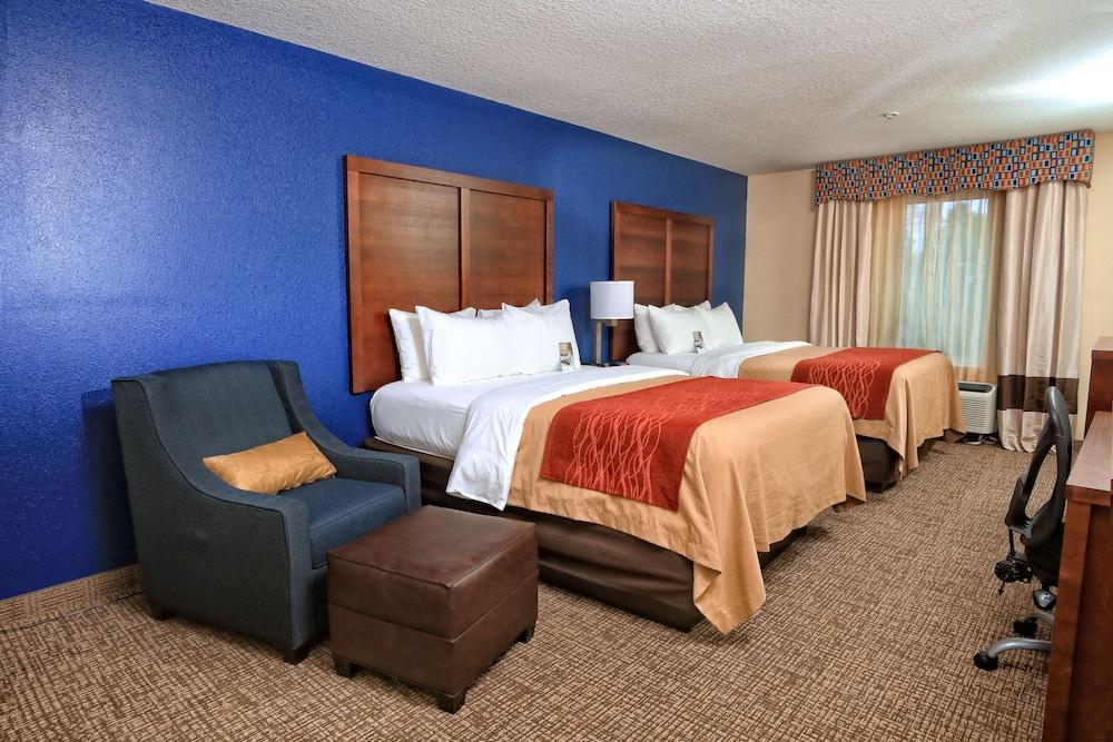 Comfort Inn & Suites Statesboro - University Area Buitenkant foto