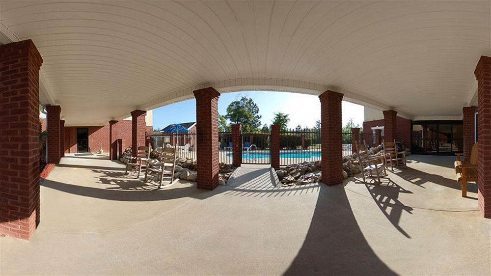 Comfort Inn & Suites Statesboro - University Area Buitenkant foto