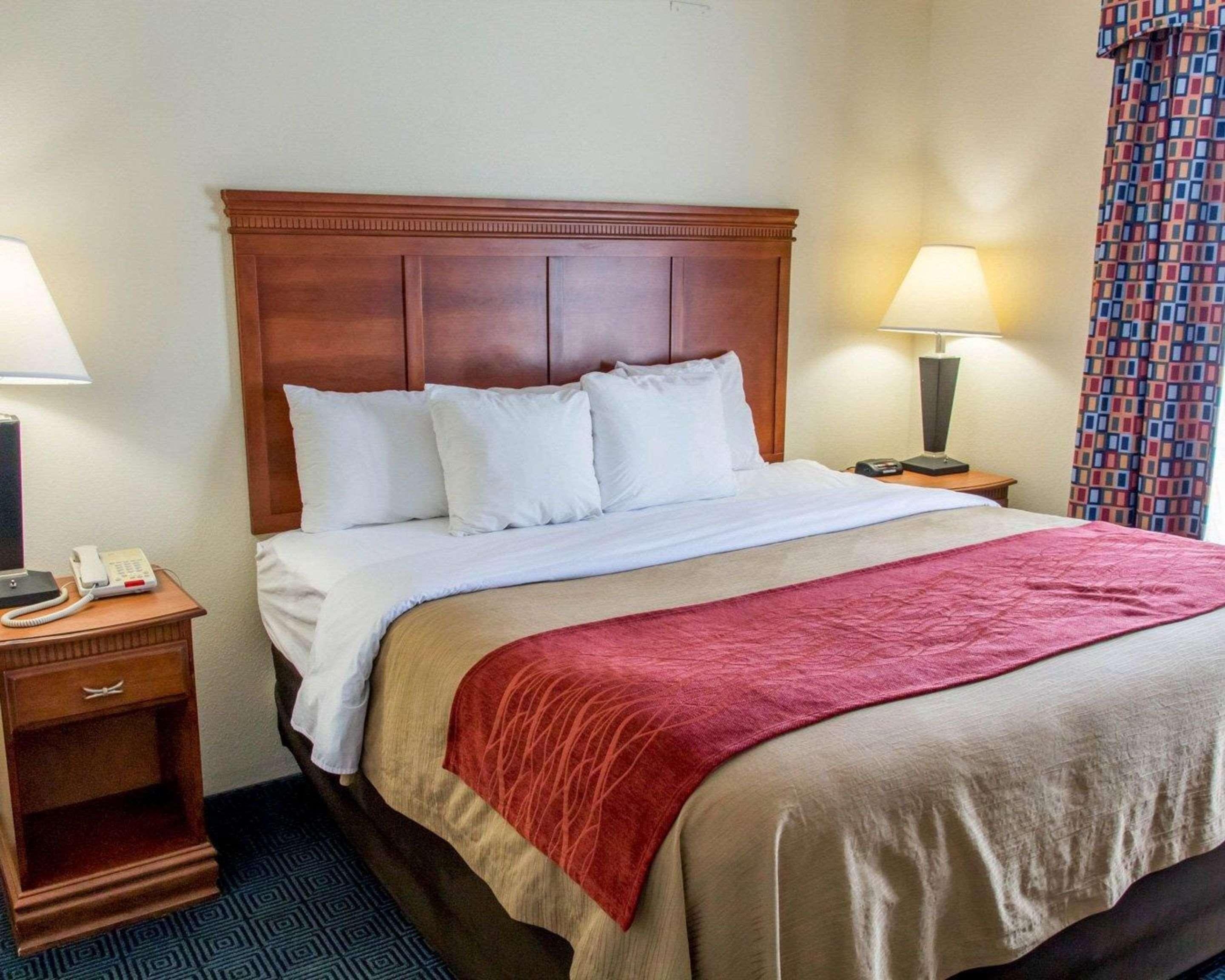 Comfort Inn & Suites Statesboro - University Area Buitenkant foto