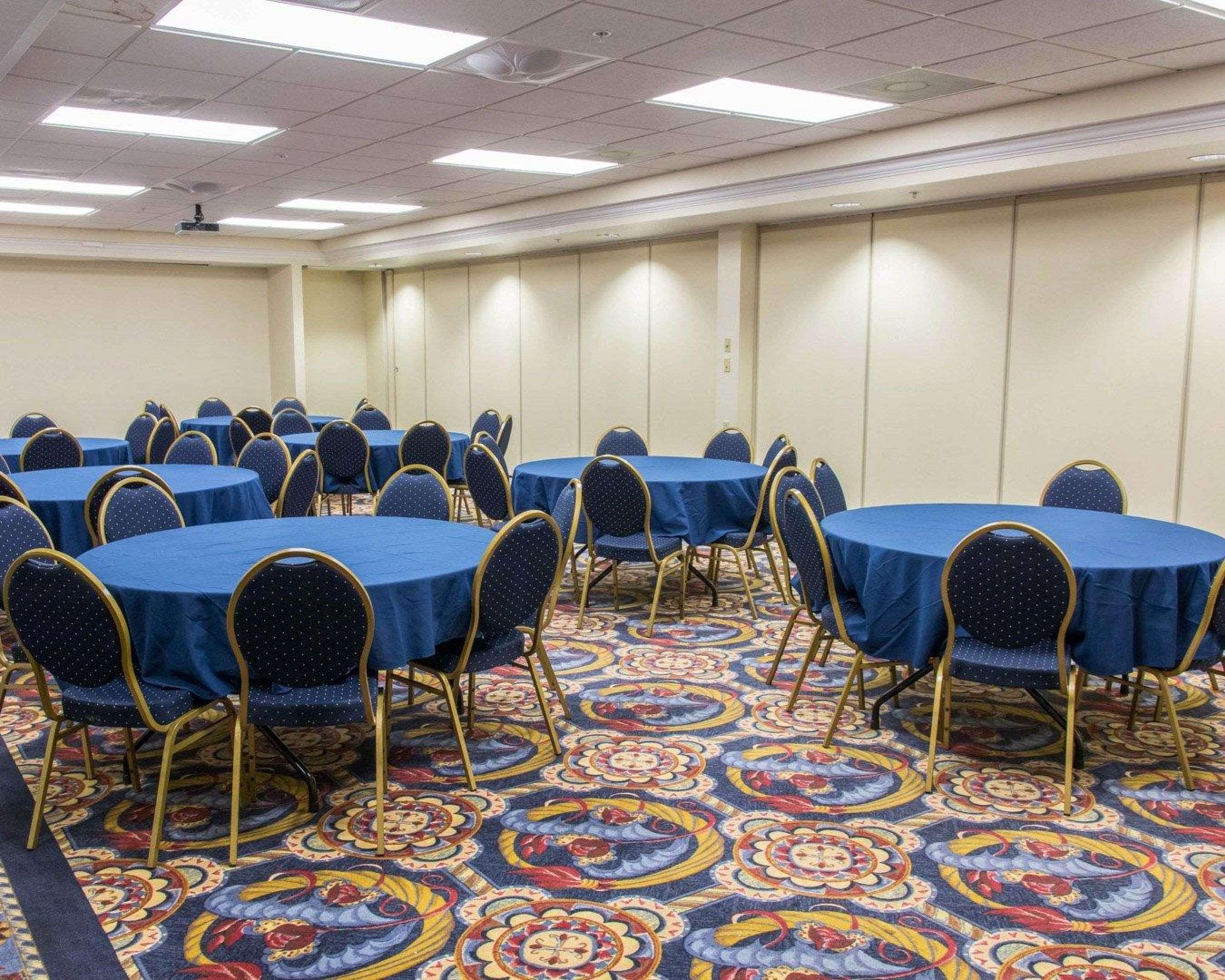 Comfort Inn & Suites Statesboro - University Area Buitenkant foto