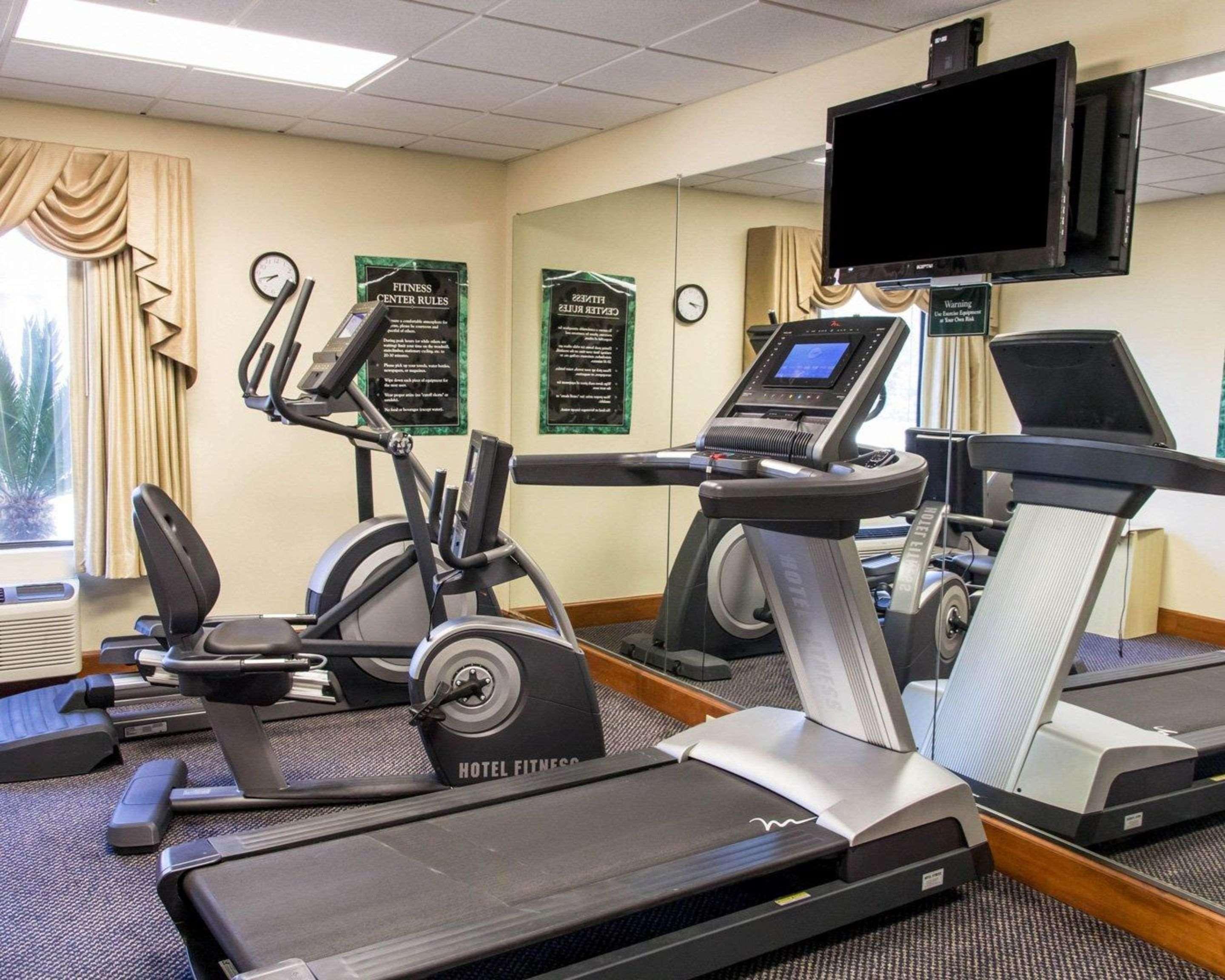 Comfort Inn & Suites Statesboro - University Area Buitenkant foto