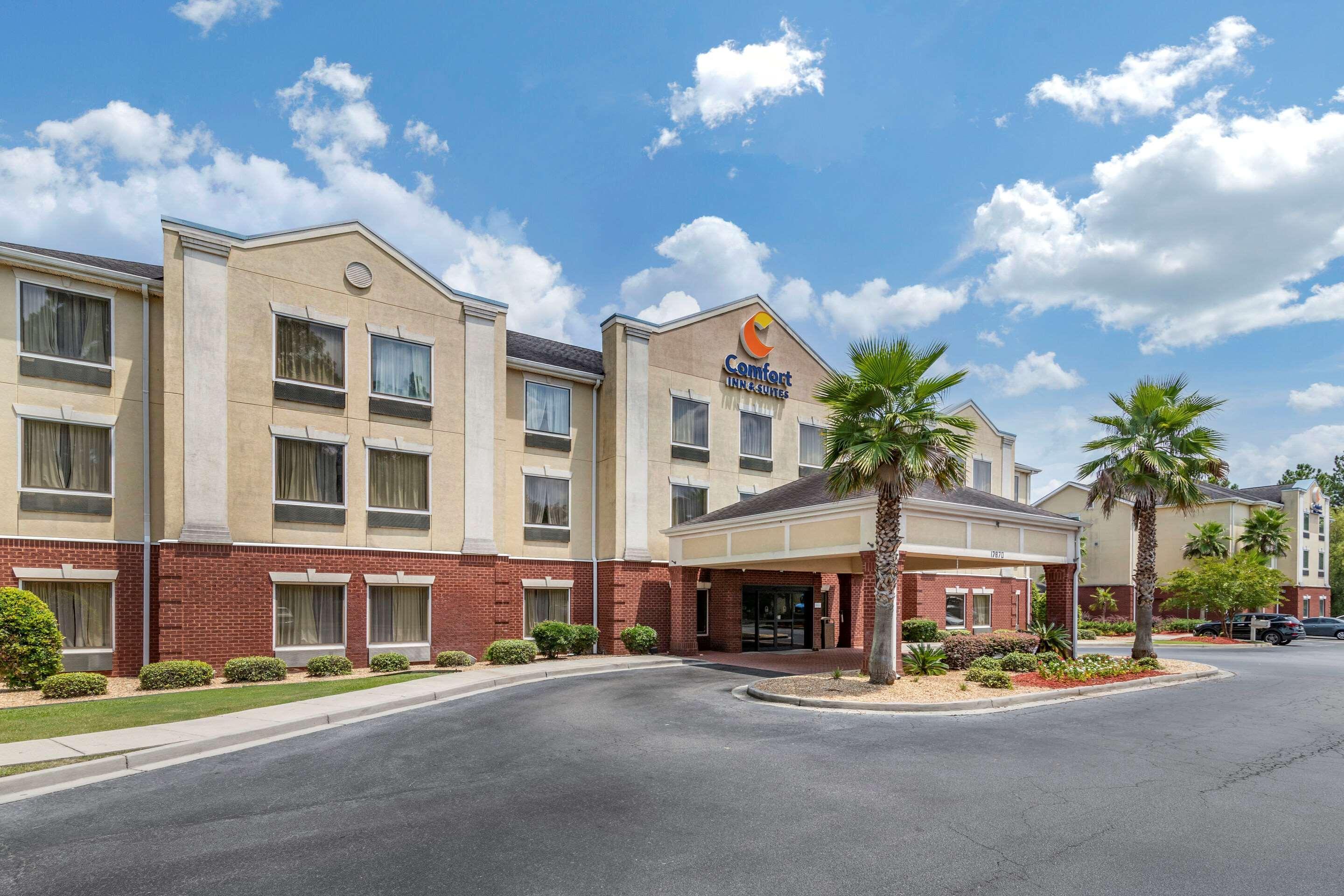 Comfort Inn & Suites Statesboro - University Area Buitenkant foto