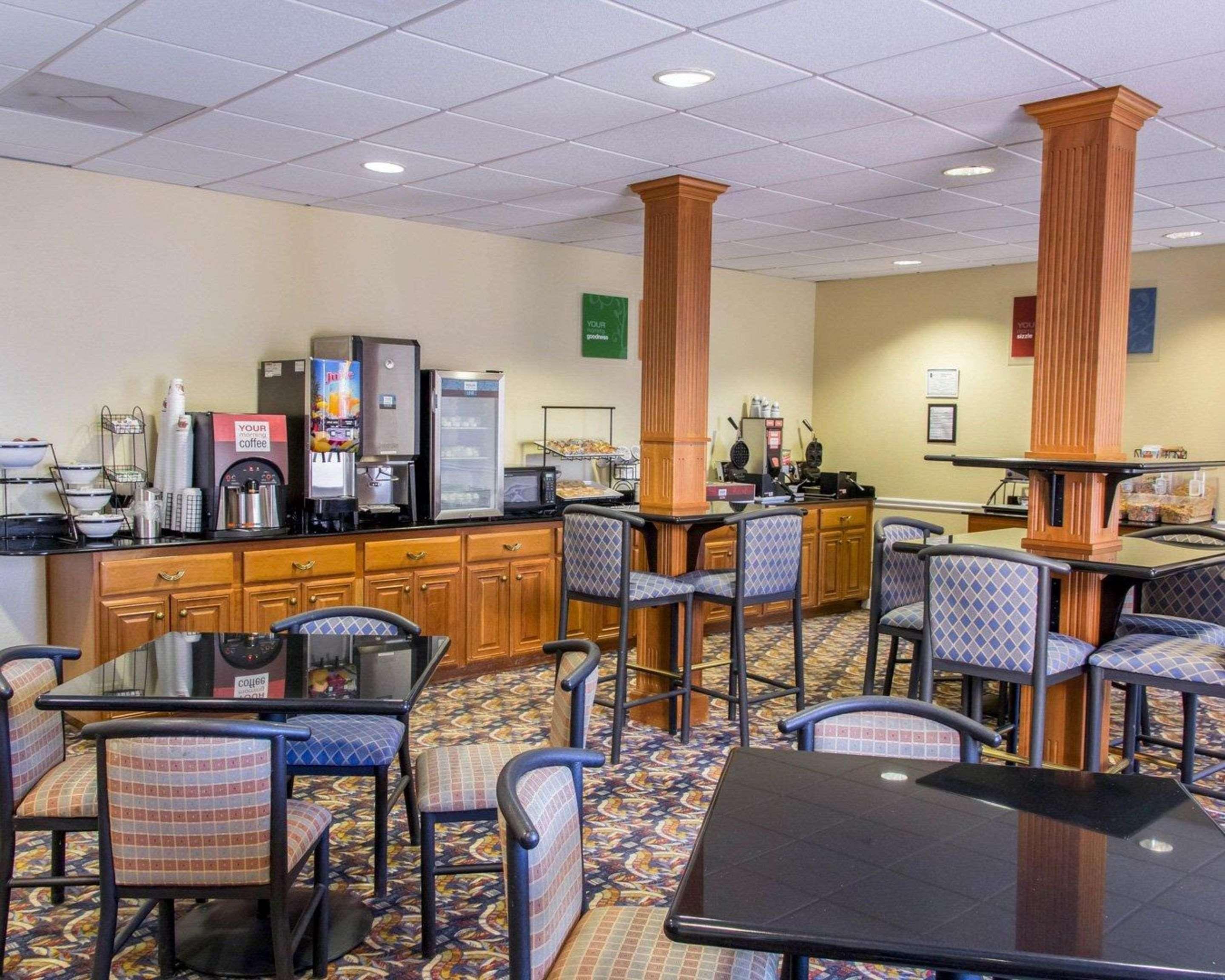 Comfort Inn & Suites Statesboro - University Area Buitenkant foto