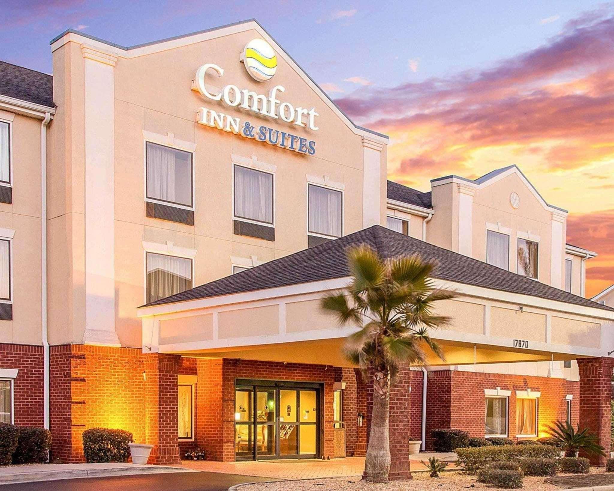 Comfort Inn & Suites Statesboro - University Area Buitenkant foto
